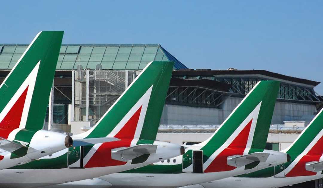 Scioperi: stop aerei il 25, Alitalia cancella circa 350 voli. Attivato piano straordinario