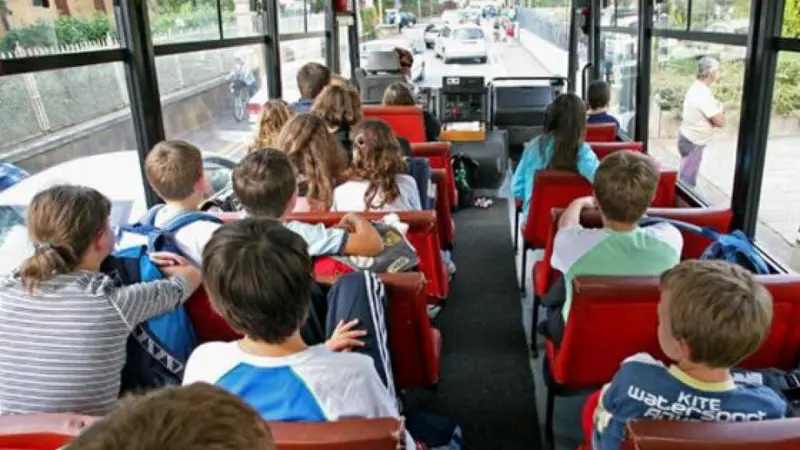 Coronavirus: stop gite e uscite scolastiche fino 15/3