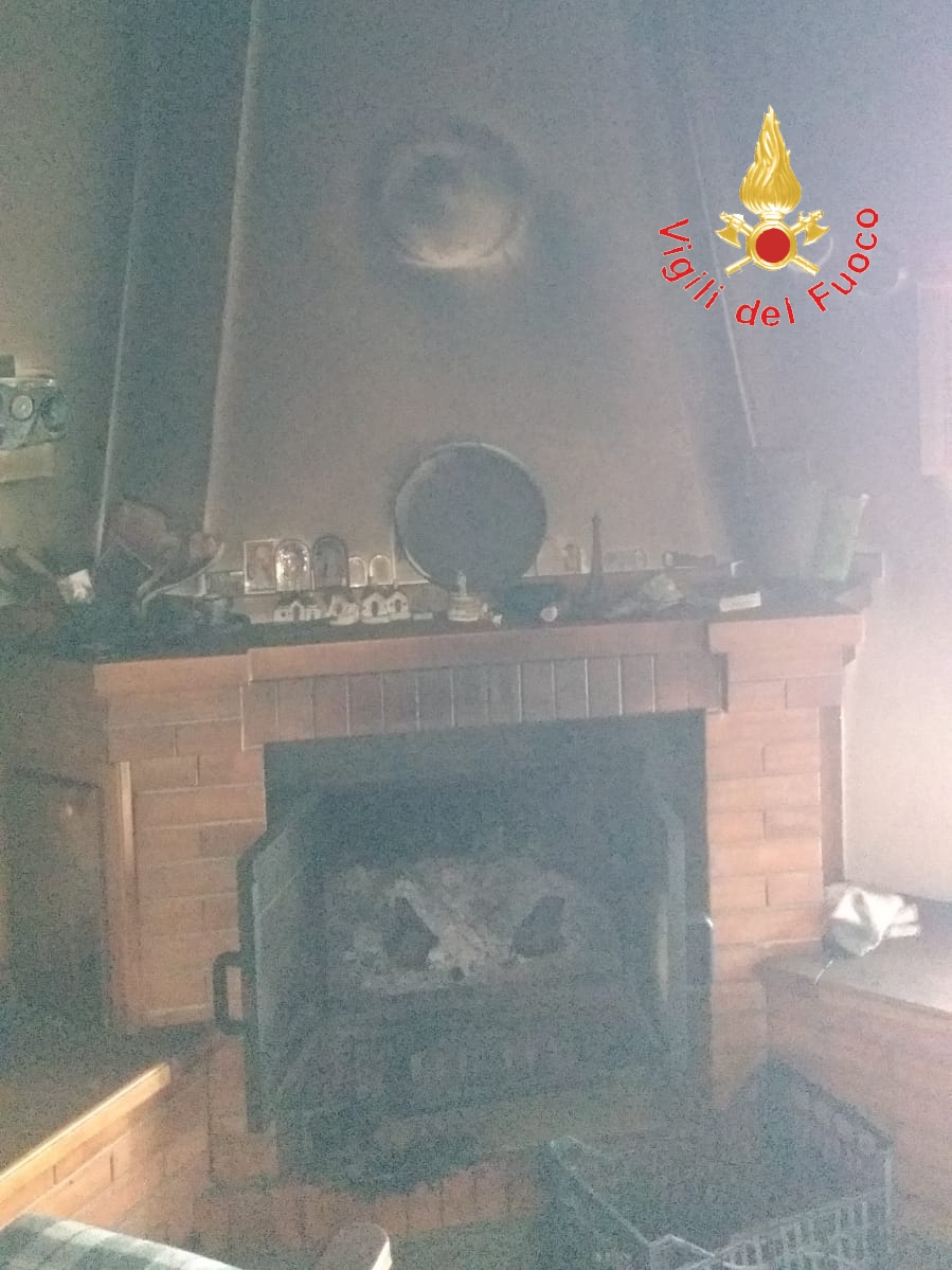 Rogo abitazione nel lametino, i VVF trovano morto un nonnino