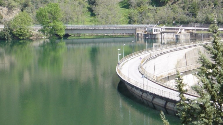 Acqua: Italia spaccata in due, al Sud continue emergenze “Non spesi 10 miliardi“