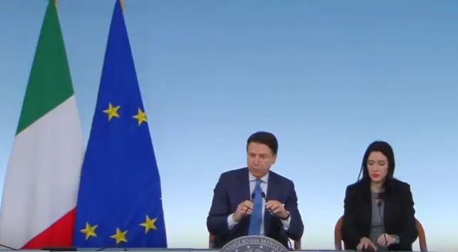Coronavirus, dichiarazioni del Presidente Conte e del Ministro Azzolina (Video)