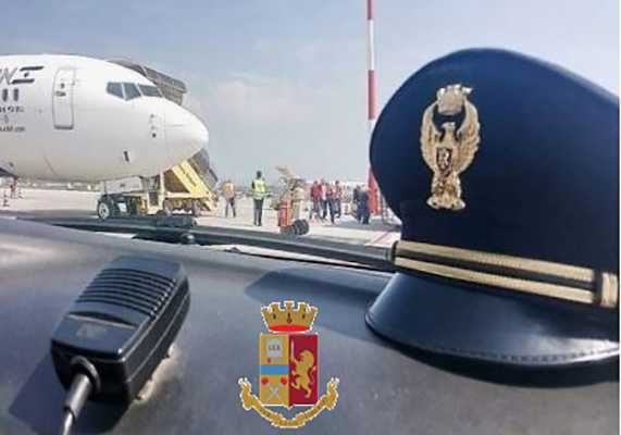 Aeroporto di Lamezia Terme : la Polizia di Frontiera denuncia un  Funzionario della SACAL