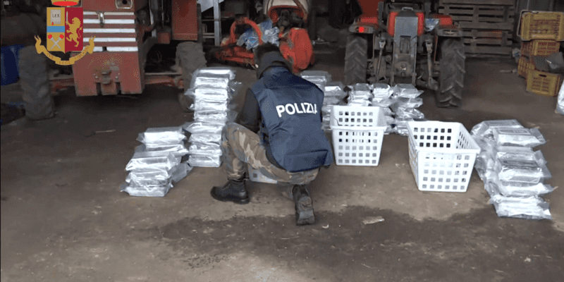 Preso figlio boss 'ndrangheta, nascondeva 537 kg cocaina