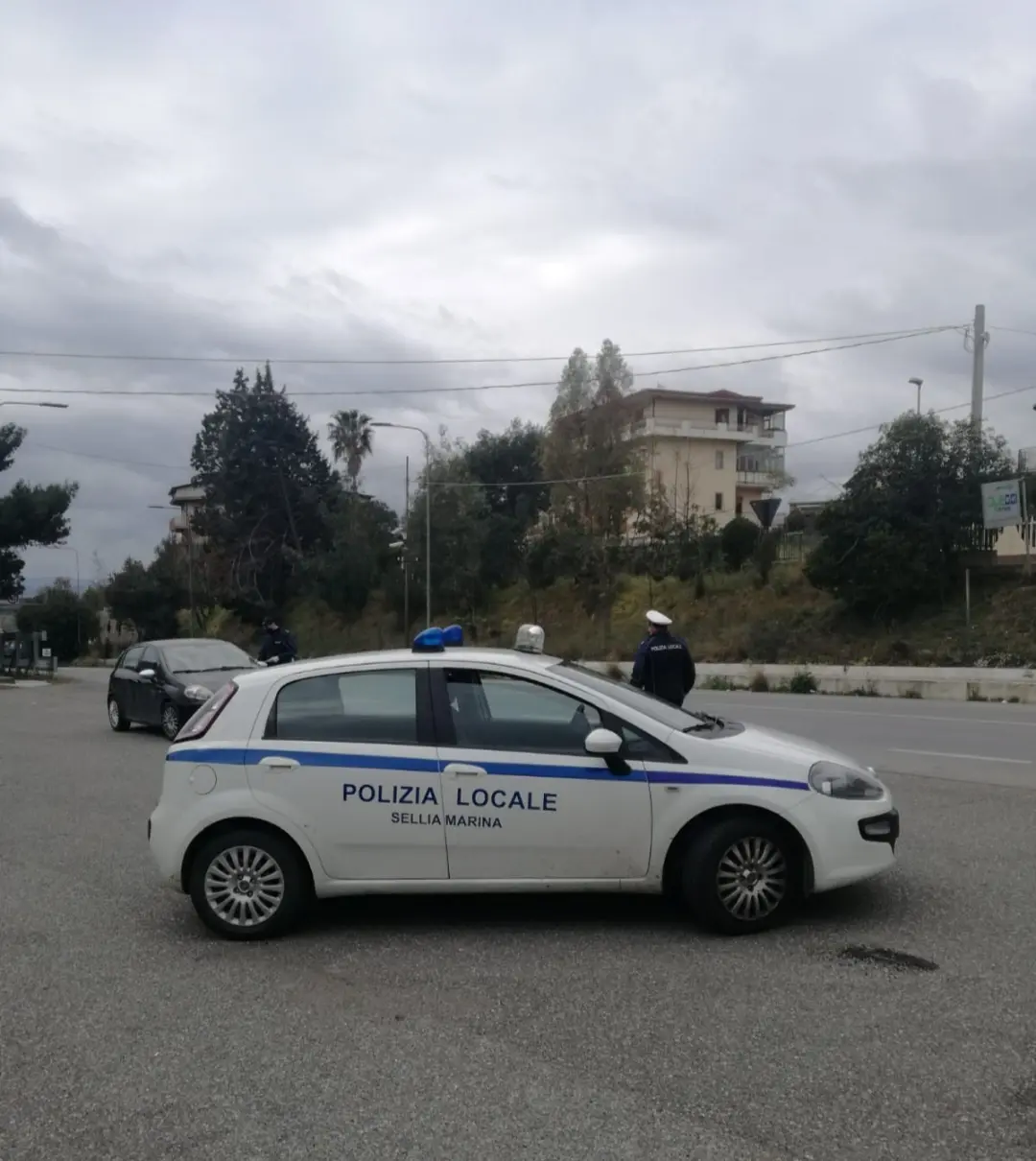 Coronavirus, Sellia Marina: viola l'obbligo di auto-isolamento, due denunciati