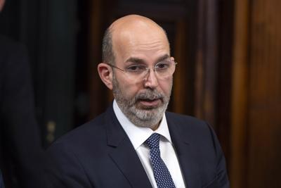 Coronavirus: Crimi, in nuovo dl reddito a chi non l'ha