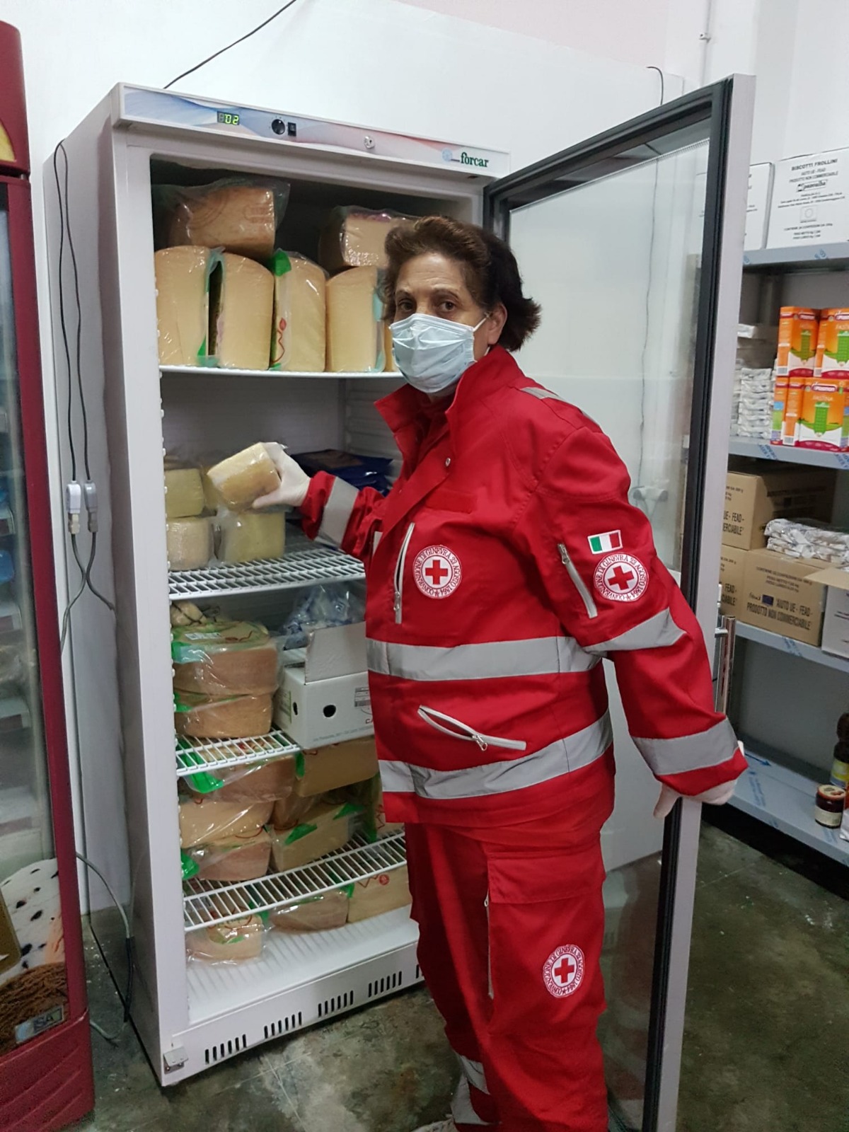 Anche a Castrovillari la Croce Rossa sostiene le famiglie