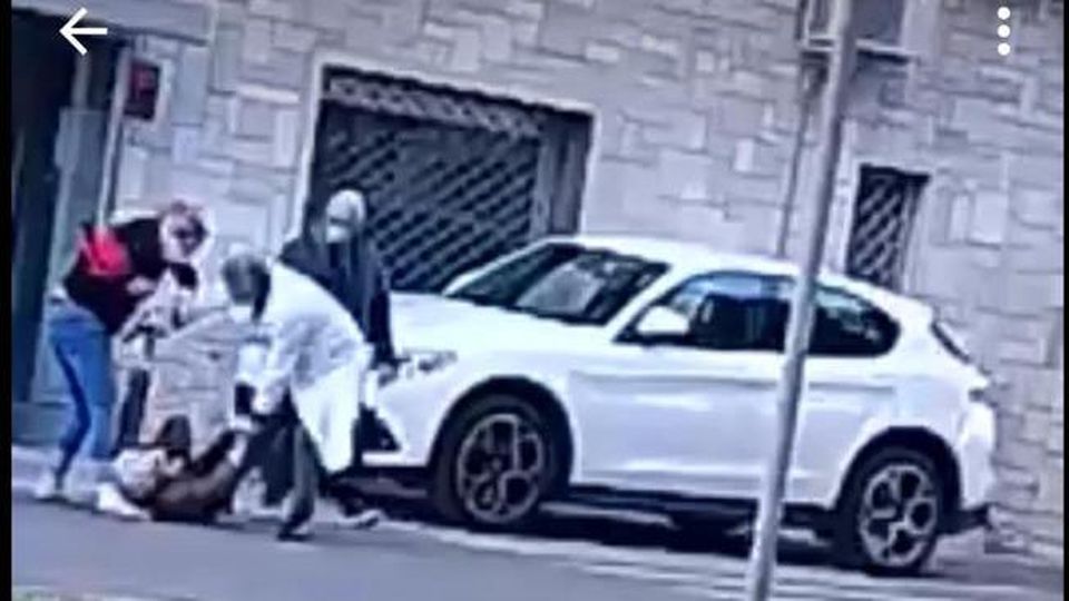 Coronavirus: salvò medico aggredito, ora offre aiuto anziani