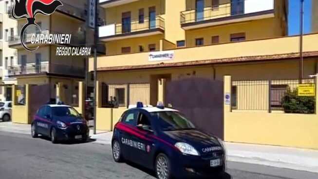 Calabria. Abusi sessuali su un minore, arrestato un ventenne