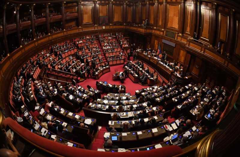 Cura Italia: Replica di D'Incà su maxiemendamento