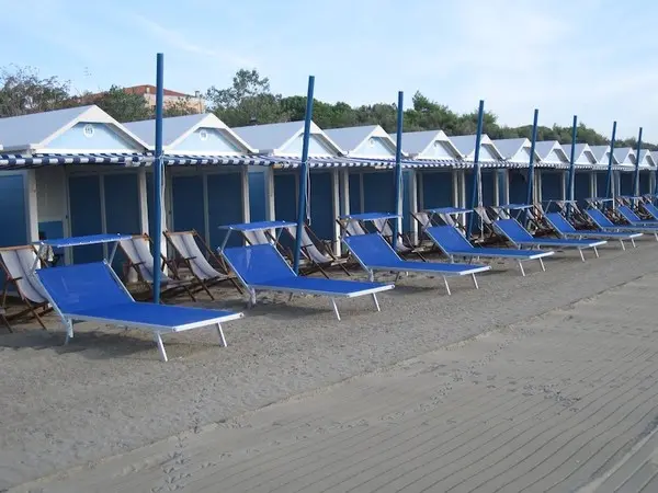 Coronavirus: Nucera fase 2, Santelli tempestiva su lidi balneari