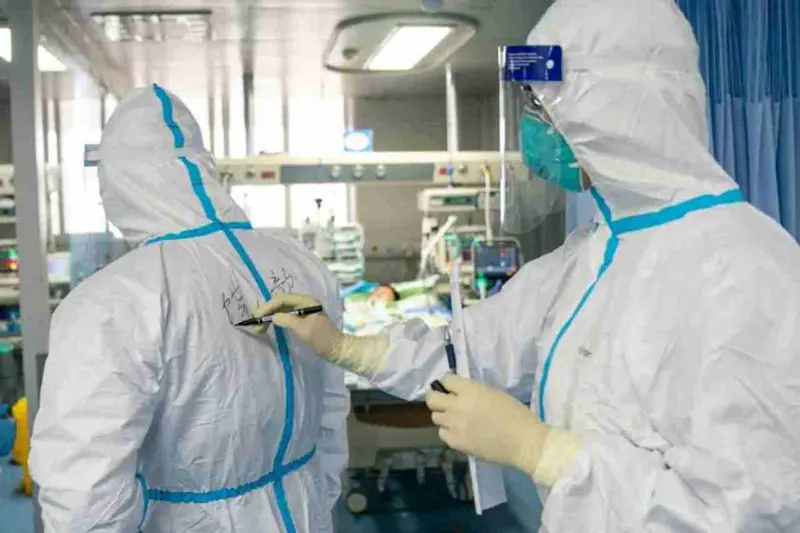 Coronavirus: 100mila medici per cure precoci, sostegno Ordine
