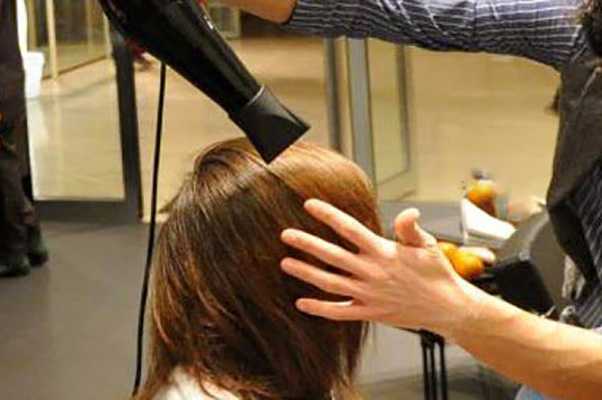 Coronavirus. Calabria: Apre salone di parrucchiere nonostante divieti, multato