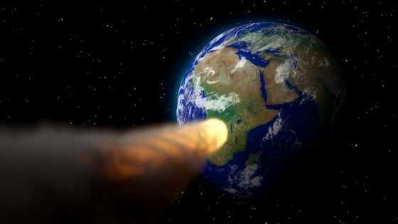 Astrofisico Gianluca Masi: Asteroide 'sfiora' la terra, allarmi su web ma solo Fake news