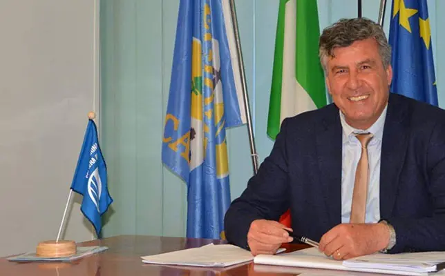 Sindaco di Sellia Mariana Francesco Mauro: “Di Lieto, chiarisca comportamenti del Codacons!"