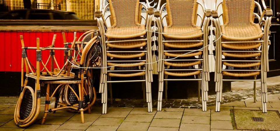 Fase 2: in Calabria pochi bar aperti, eccezioni solo a Cosenza