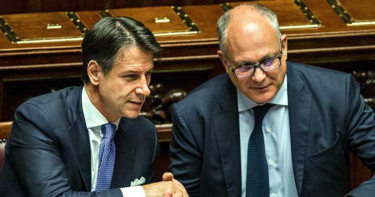 Giuseppe Conte vede i capidelegazione, si punta a chiudere Dl rilancio 'Scarica Decreto in Pdf'