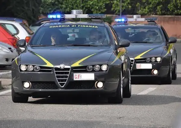 Gdf Livorno smantella operazione criminal