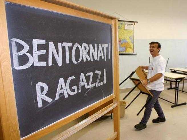 Un miliardo alla scuola, ma resta il nodo dei concorsi