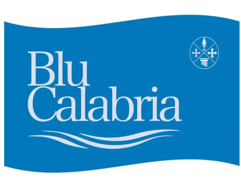 Turismo: Santelli, orgoglio per 14  "Bandiere blu". Il Presidente presenta il brand "Blu Calabria"