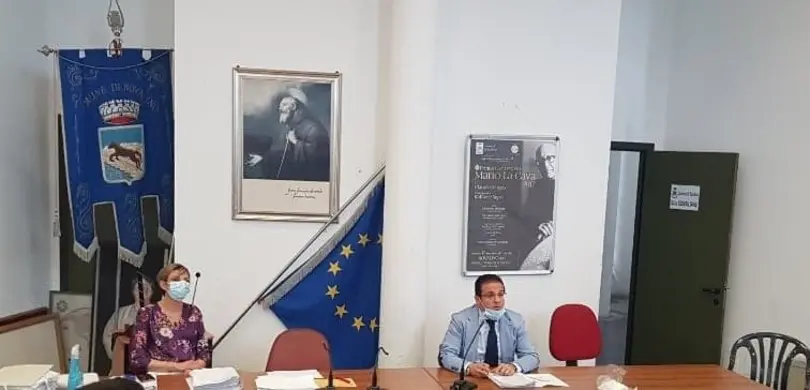 Problema rifiuti. Il Sindaco Maesano spiega tutto in conferenza stampa