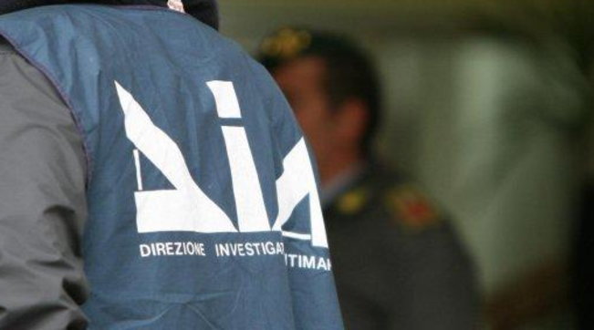 Dda. Indagati assessore Calabria e vicesindaco Reggio