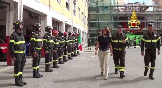 Il Prefetto Francesca Ferrandino, fa visita al comando dei vigili del fuoco di Catanzaro (Video)