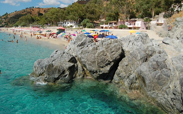 Meteo: Weekend D'aMare, caldo esagerato! ecco le previsioni su nord, Centro, Sud e Isole