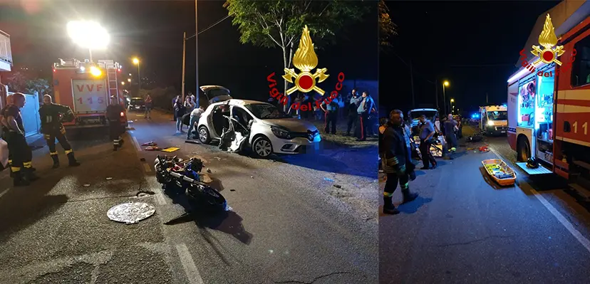 Lamezia T. Incidente Stradale. Scontro tra auto e moto i Vvf estraggono 3 giovani dalle Lamiere