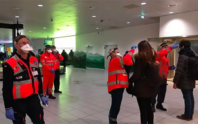 Covid: risulta positivo passeggero proveniente da Londra. L’Asp a caccia di tutti i passeggeri