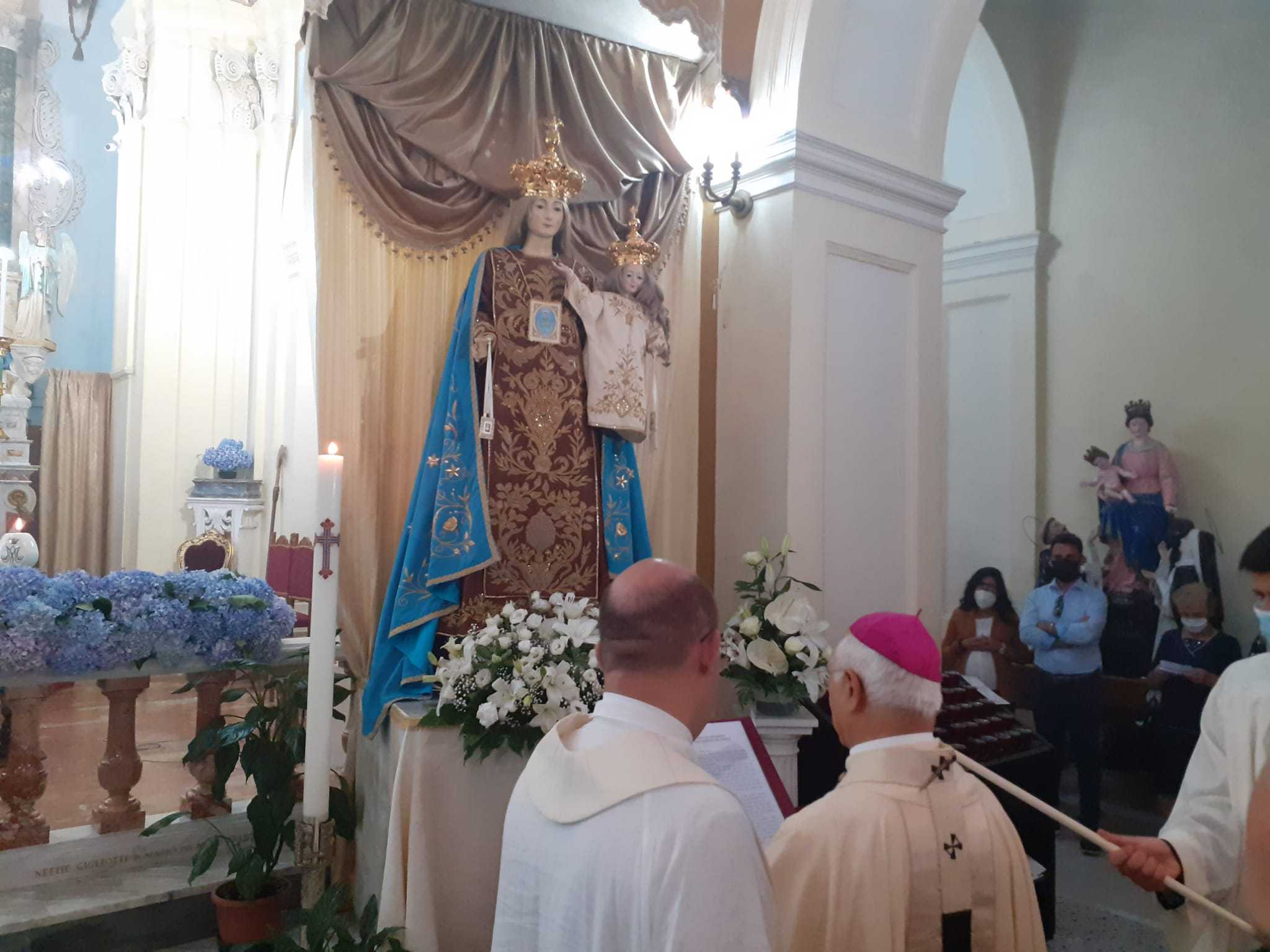 L’Arcivescovo affida alla Madonna del Carmine la città di Sersale nel IV centenario