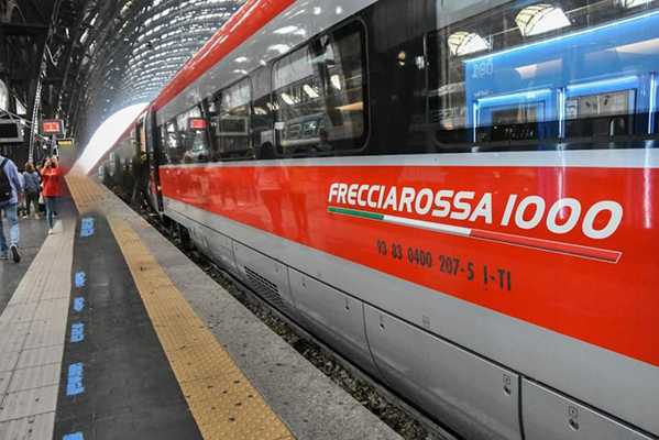 Ferrovie: 12 Frecce in più per il Sud nel fine settimana