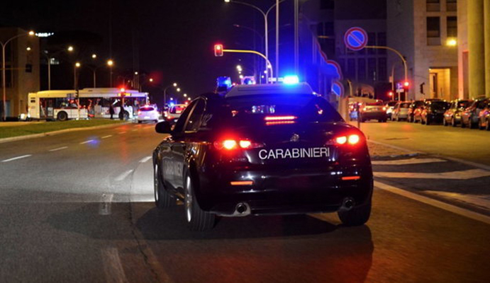 Migranti: inchiesta "Cara accoglienza" gestione centro; 'discrezionale e personale'