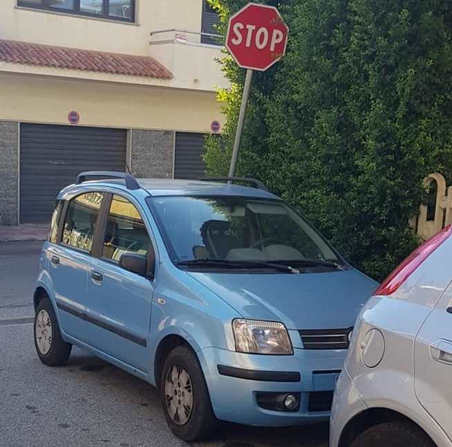 Continua il parcheggio selvaggio. Anche chi denuncia sarebbe caduto nella rete!