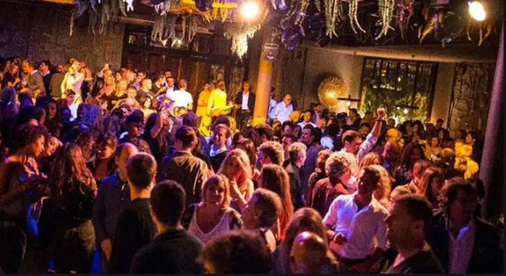 Coronavirus: da discoteca a ristorante, è nato "Cristò"