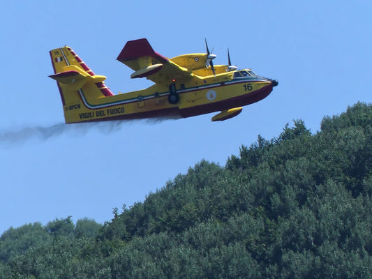 Incendi: Fit-Cisl, domani primo sciopero per piloti Canadair