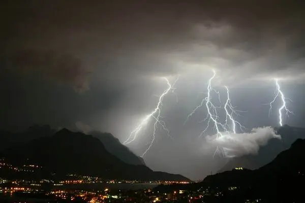 Maltempo: allerta meteo su Sicilia e Calabria
