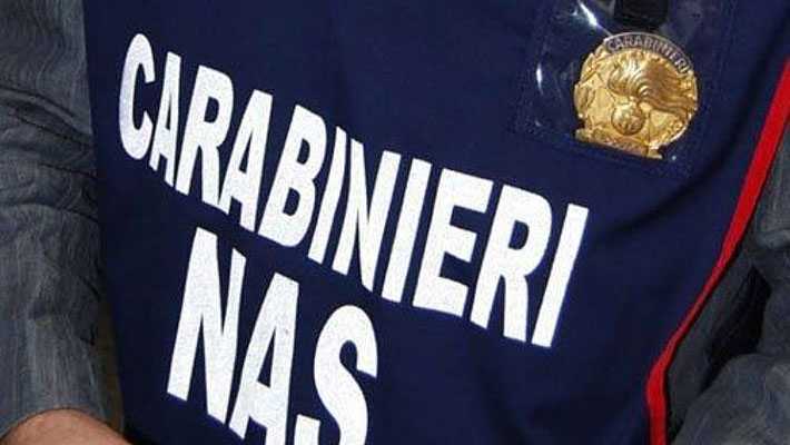 Carabinieri Nas sequestrano 40 chili di prodotti alimentari. A Reggio e Melito Porto Salvo