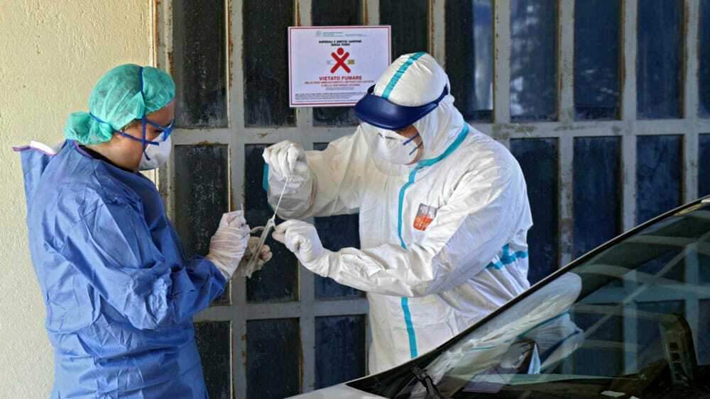Coronavirus: positivi al Covid 3 dei 55 migranti giunti a Monasterace