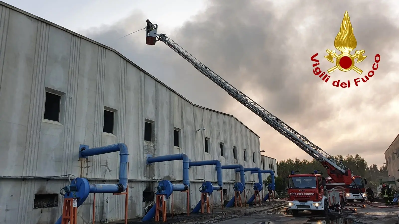 Incendio nell’impianto di San Leo. Problemi per il conferimento dei rifiuti