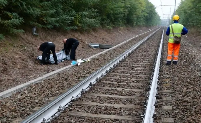 Incidenti lavoro: intrappolato in macchina operatrice, morto Francesco Ventura