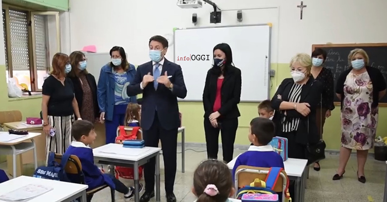 Ministra Azzolina e il Premier Conte in visita all’Istituto Comprensivo Francesco Gesuè.  Video