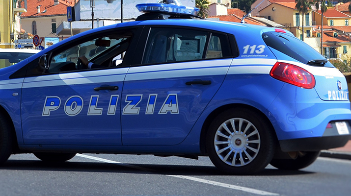 Donna fermata a Cosenza da polizia per omicidio e rapina