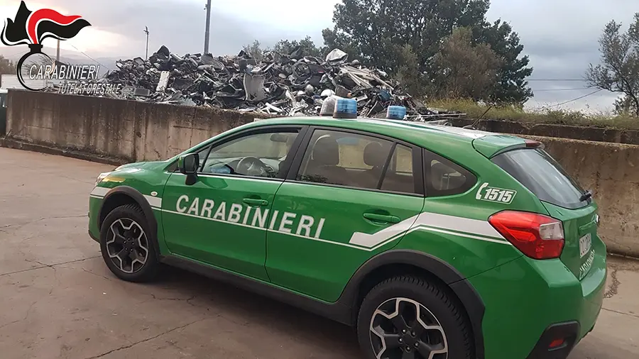 Operazione "Efesto 2" Traffico illecito di rifiuti e rame rubato, 5 arresti