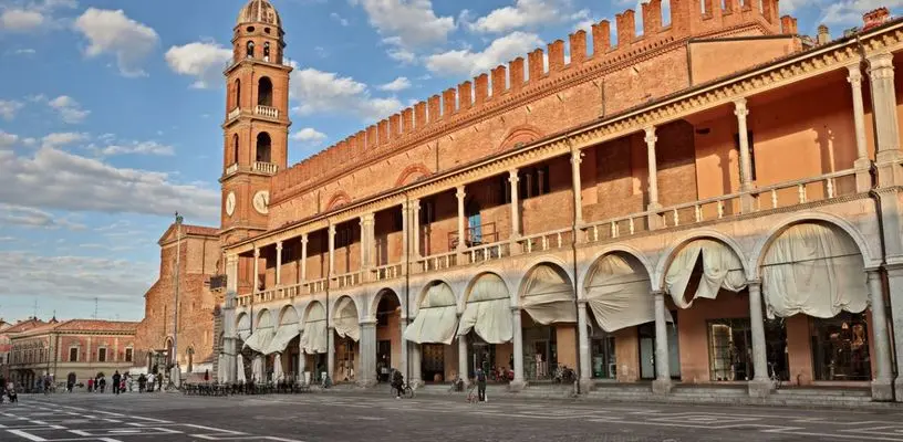 Aperto a Ravenna un concorso di idee per la 'stazione-ponte'