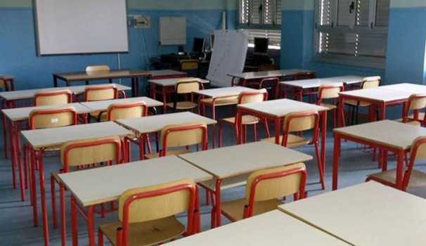 Covid: Calabria, insegnante positiva, lezioni sospese in due istituti