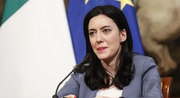 Covid. Azzolina, non può esserci regionalismo nella scuola