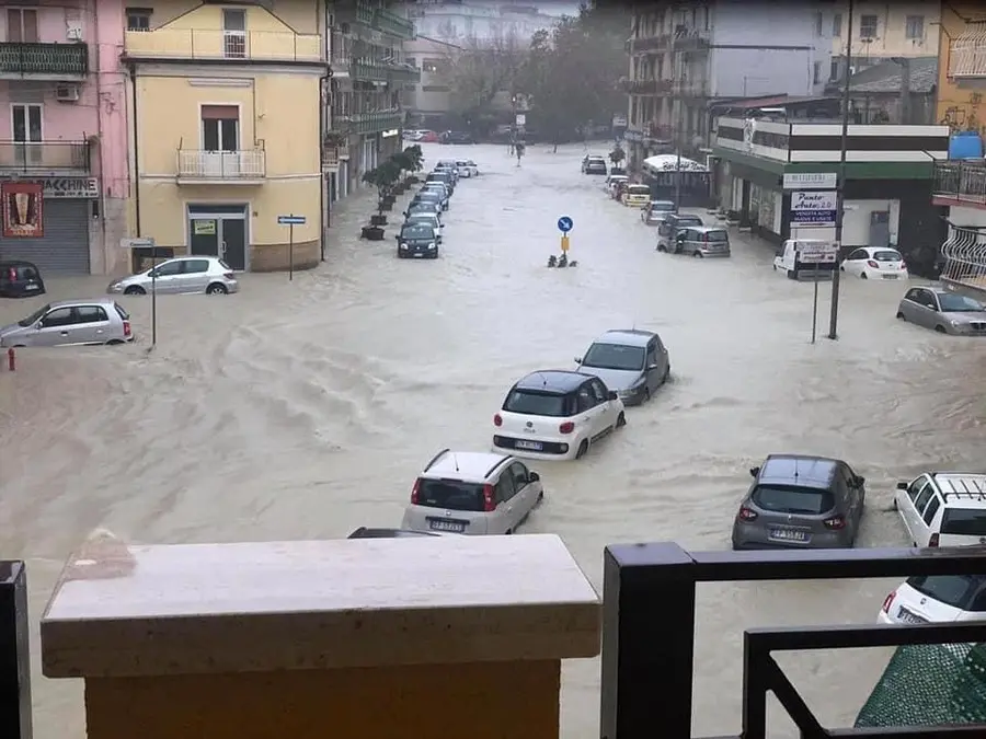 Meteo: Weekend tempestoso con nevicate e gelate in pianura. Ecco l’evoluzione