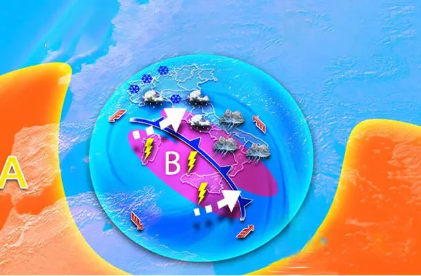 Meteo: Weekend irrequieto! Ciclone sull'Italia, nubifragi e vento. Il dettaglio per sabato e domenic