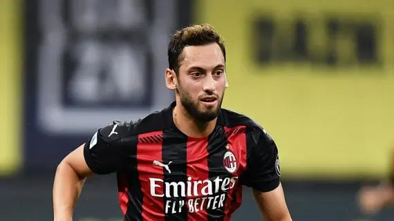 Hakan Çalhanoğlu, un affare per Inter e Juventus?