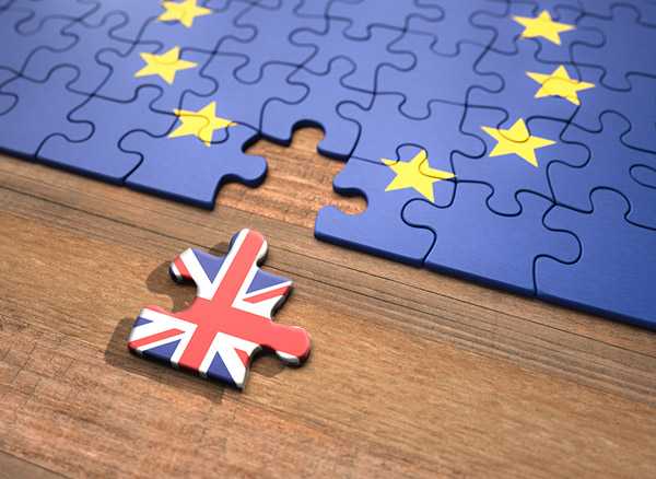 Brexit: dal 1° gennaio 2021 nuove regole per trasferirsi nel Regno Unito e l’Unione Europea